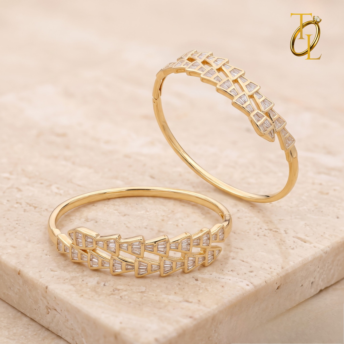 Glimmer kada bracelet