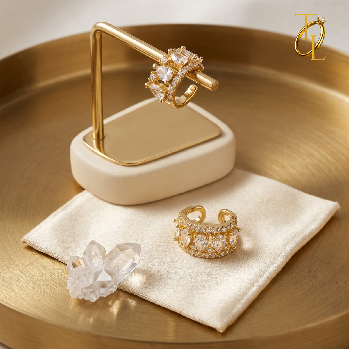 Ovel Diamond Ear Cuff