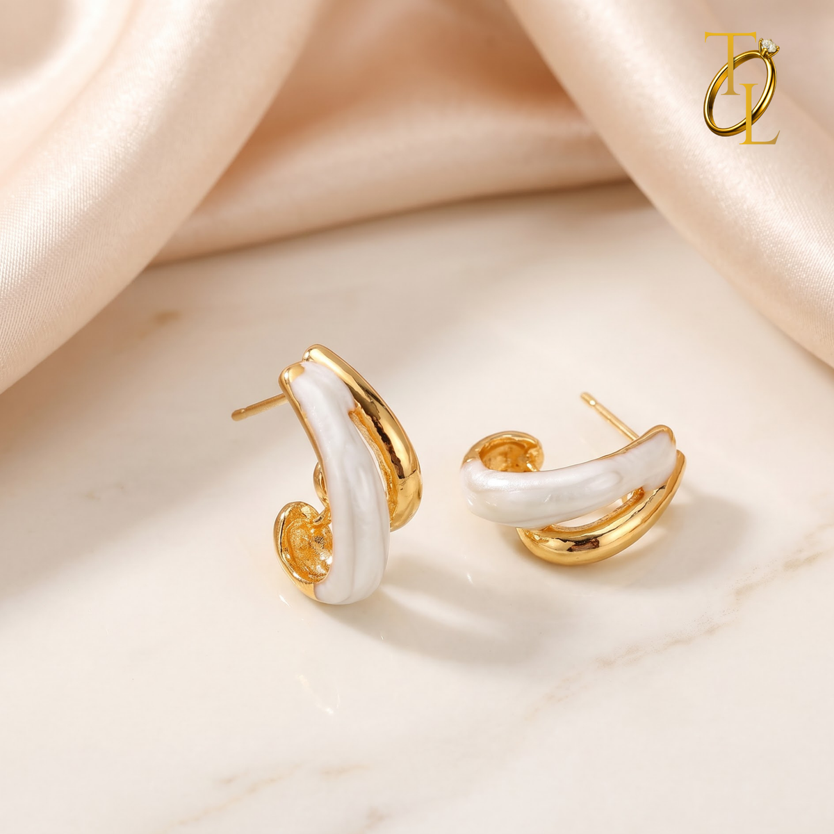 Bloom Huggies Earring