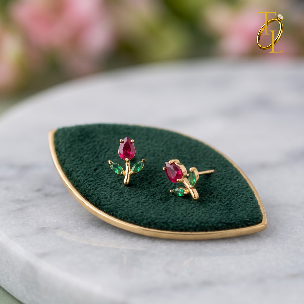 Tulip Love Earring